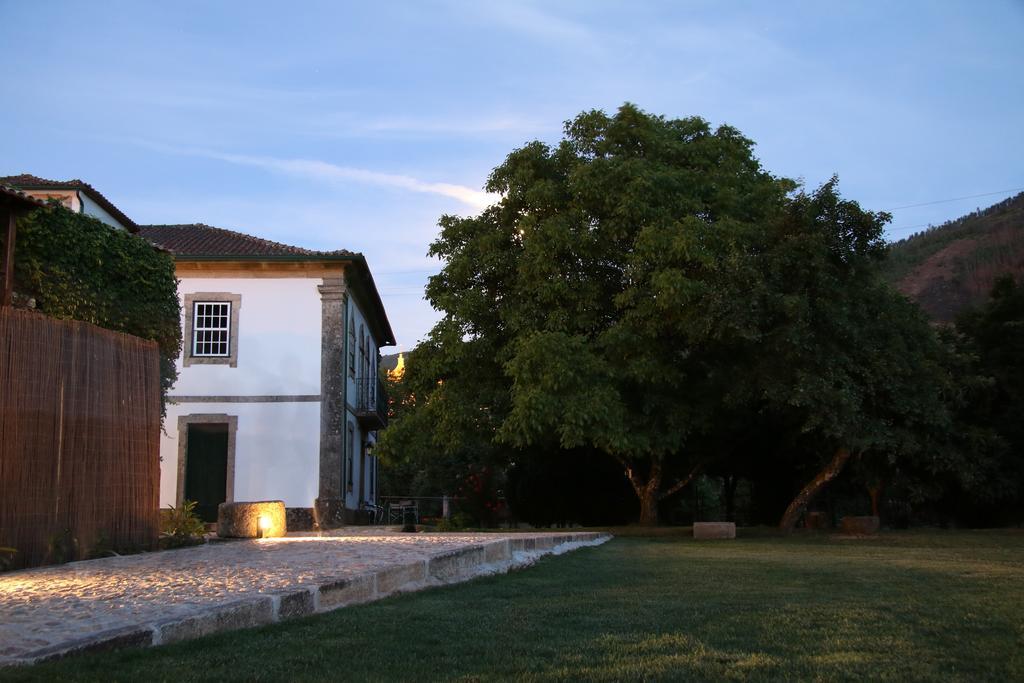 Casa De Baixo - Nature Hotel Alvoco das Várzeas Εξωτερικό φωτογραφία