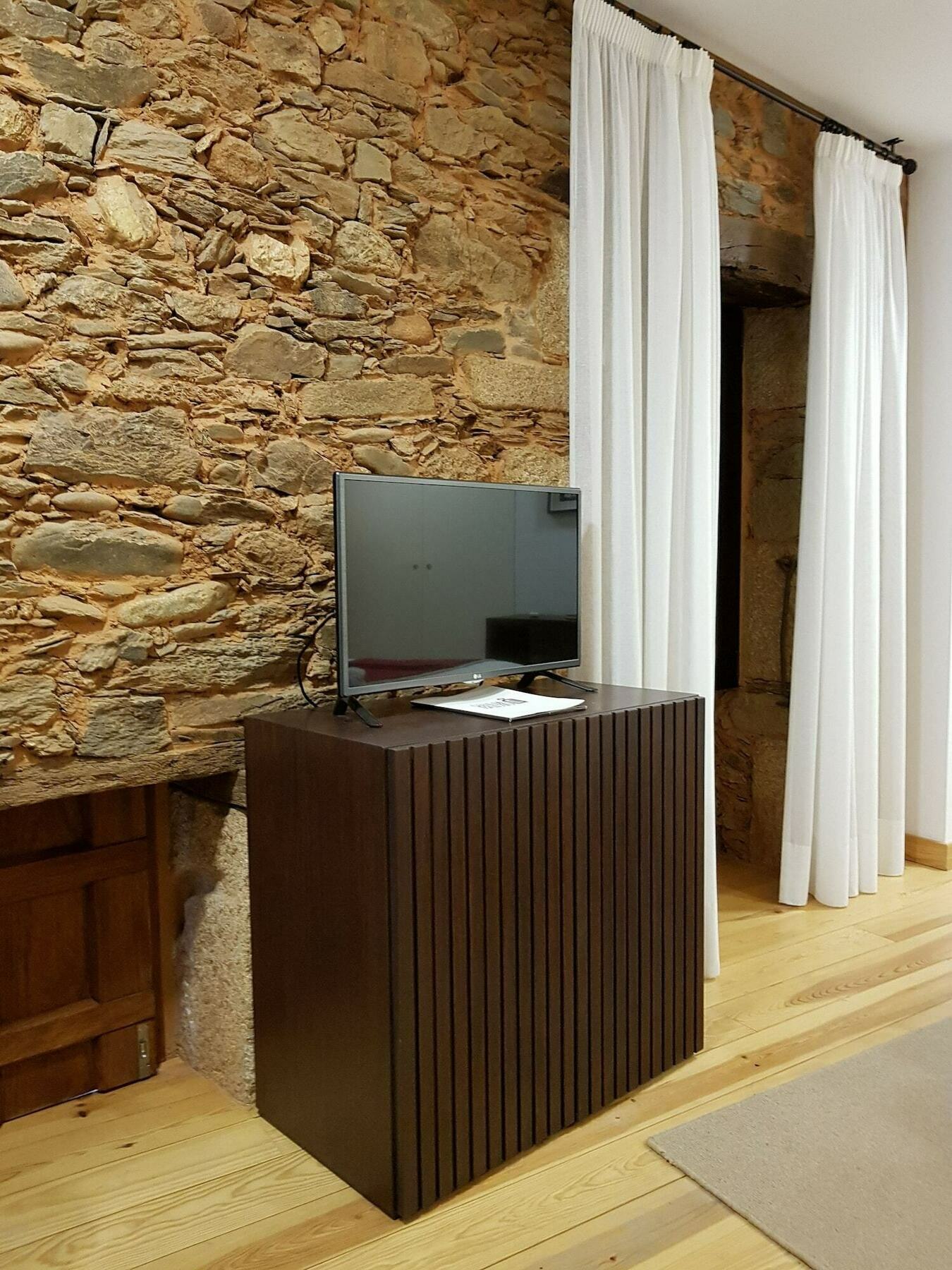 Casa De Baixo - Nature Hotel Alvoco das Várzeas Εξωτερικό φωτογραφία